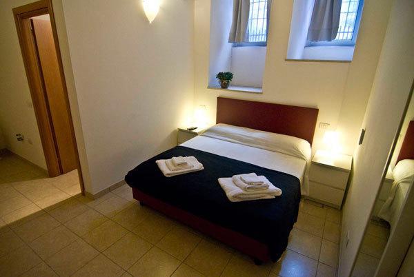 Vatican Rooms Guest House ローマ 部屋 写真