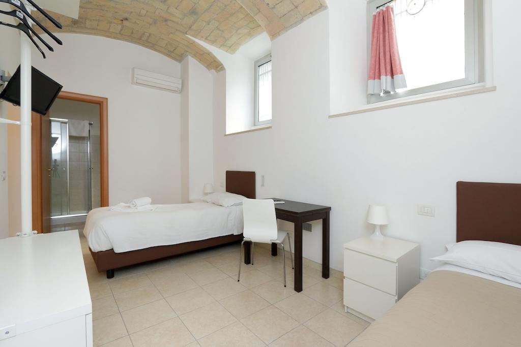Vatican Rooms Guest House ローマ 部屋 写真