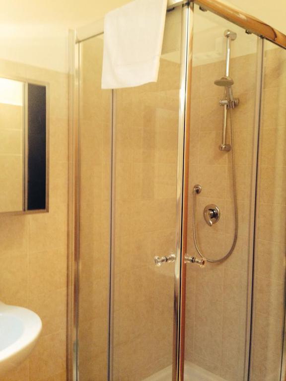 Vatican Rooms Guest House ローマ 部屋 写真