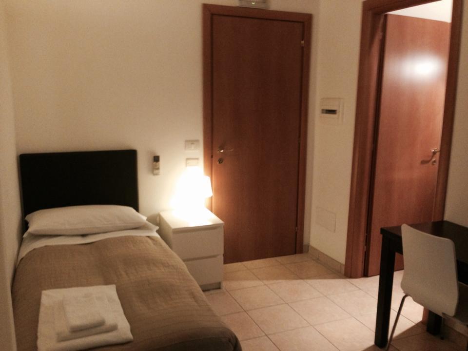 Vatican Rooms Guest House ローマ 部屋 写真